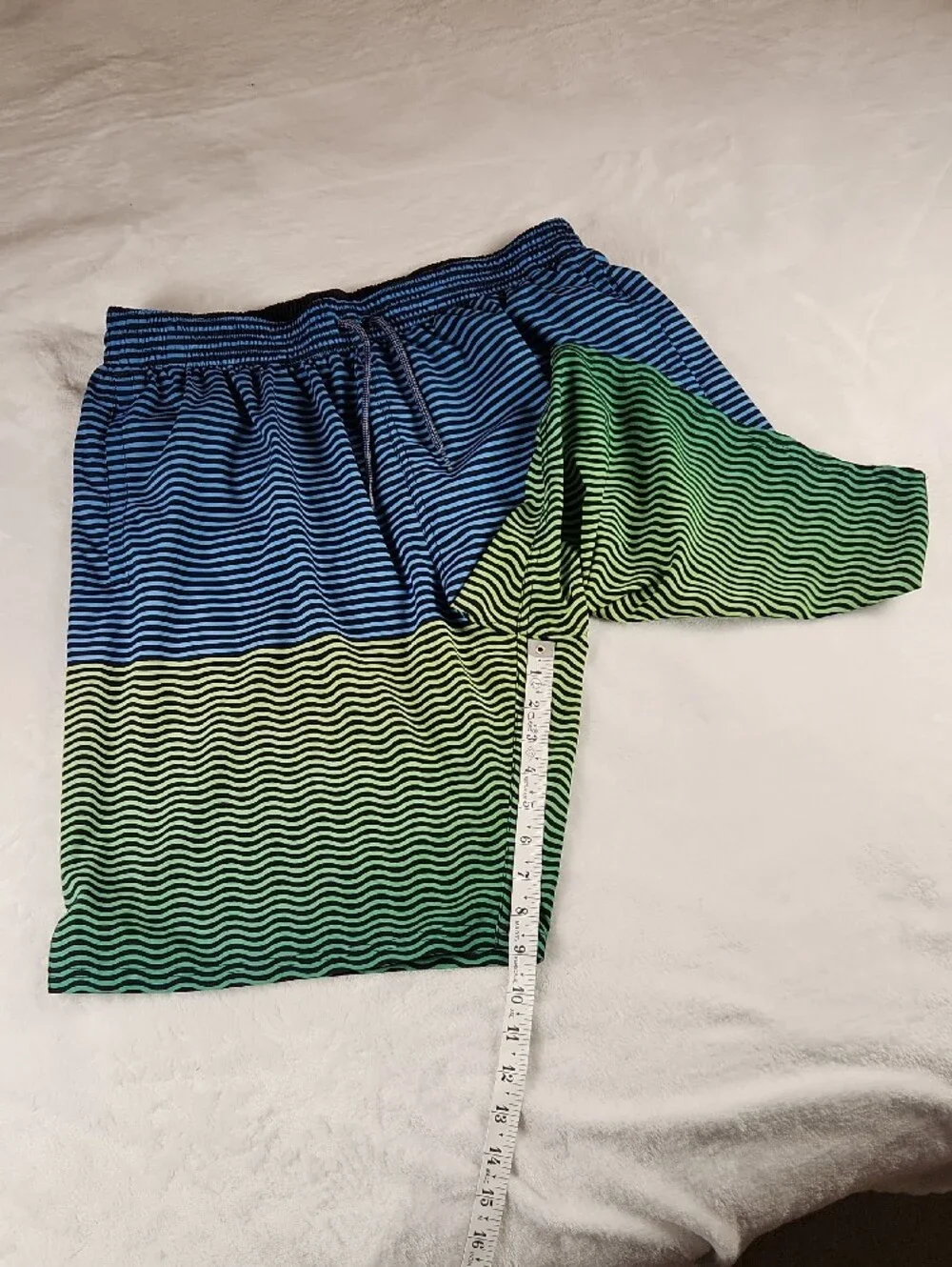 Nike Swim Horizon Stripe Volley Swim Shorts Men's XL Lime Green and Blue Stripes